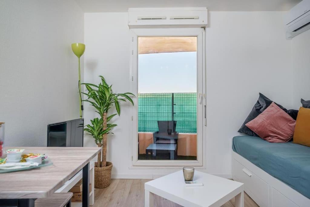 Appartement Climatise Avec Terrasse Tout Equipe A 5Min De La Gare St Charles Марсель Экстерьер фото